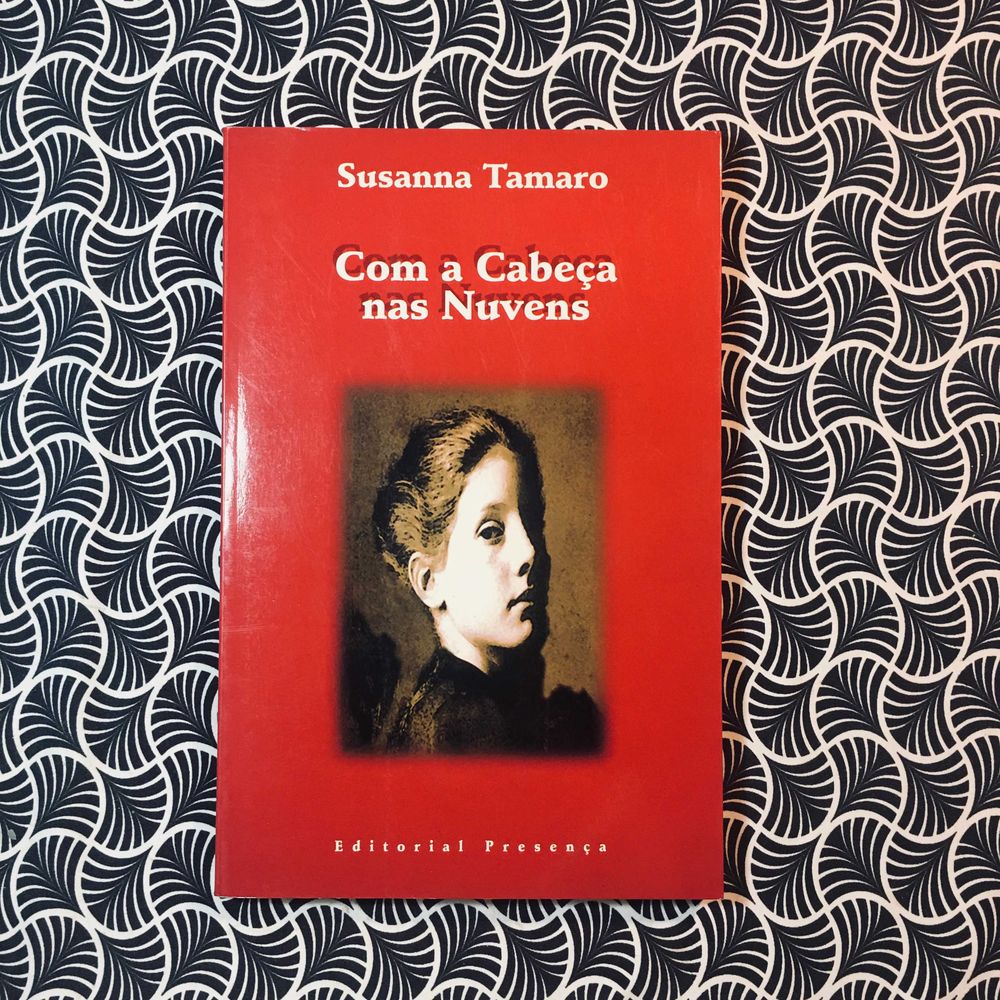 Com a Cabeça nas Nuvens - Susanna Tamaro